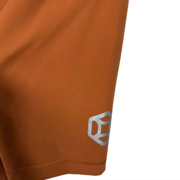 Lululwmon Wunder training Hi rise shorts Rare with print on the side - Picture 3 of 4